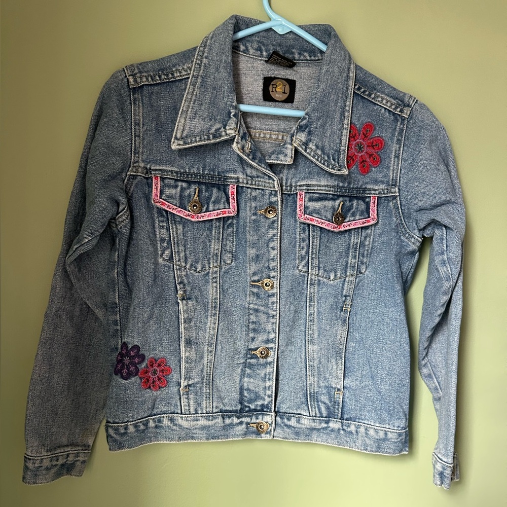 VTG Y2K Rue 21 R21 Girls Large Denim Jean Jacket Flowers Embroidered Hippie Hip